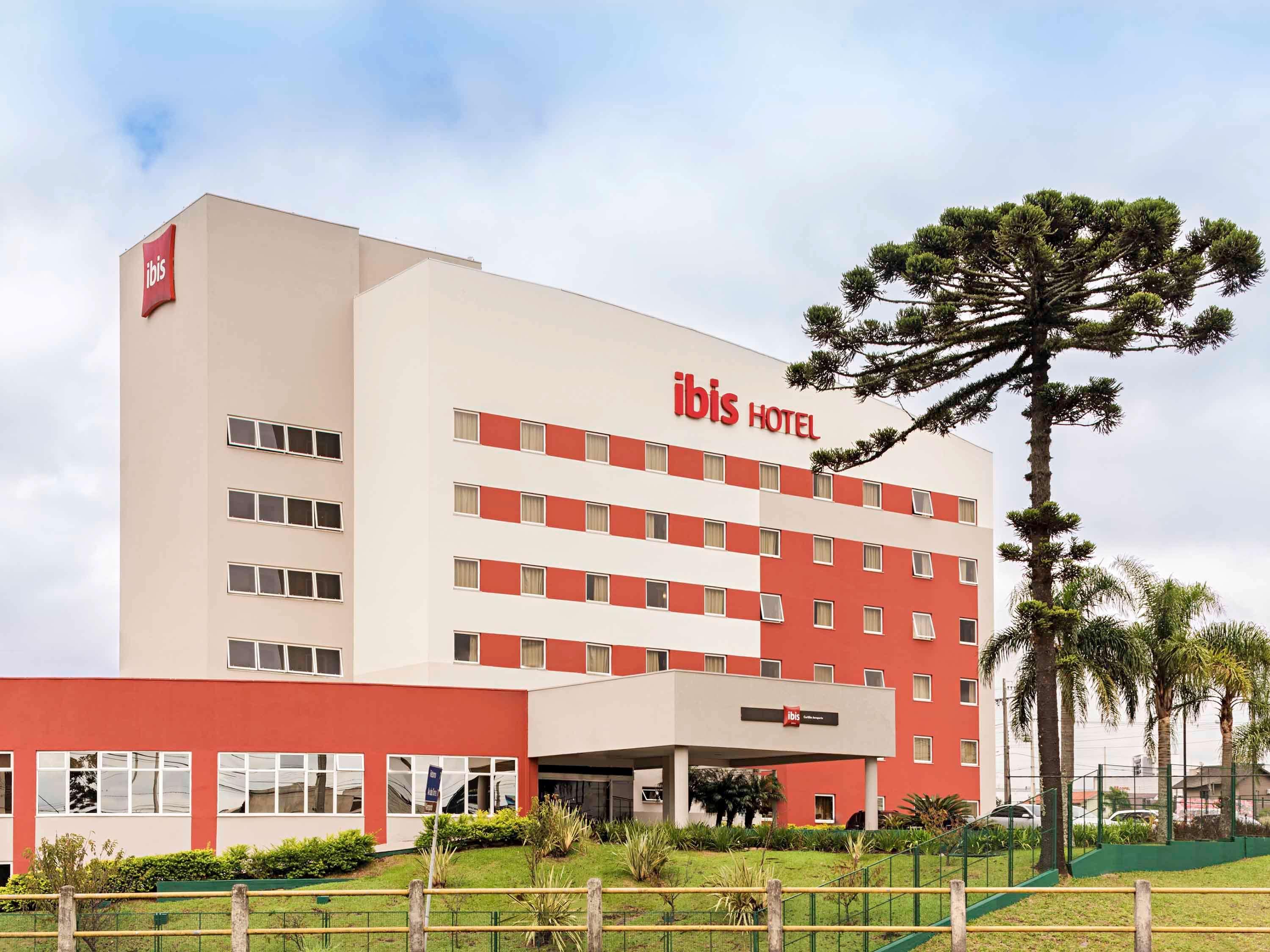 Ibis Curitiba Aeroporto Hotel Sao Jose dos Pinhais Bagian luar foto