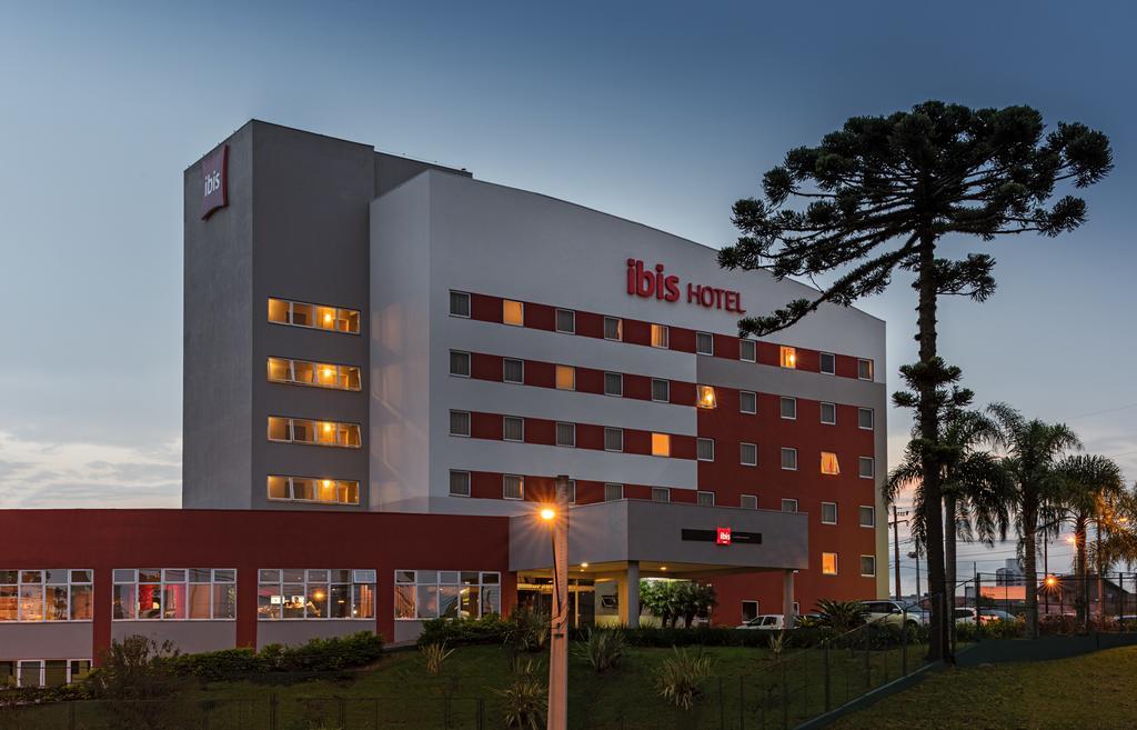 Ibis Curitiba Aeroporto Hotel Sao Jose dos Pinhais Bagian luar foto